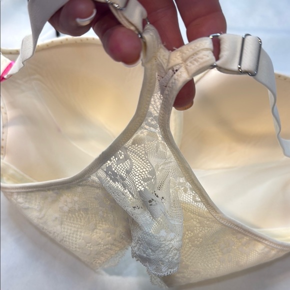 Maidenform Polka Dot Lace Bra - Cream, racerback, front close, 38DD, New - Picture 9 of 15